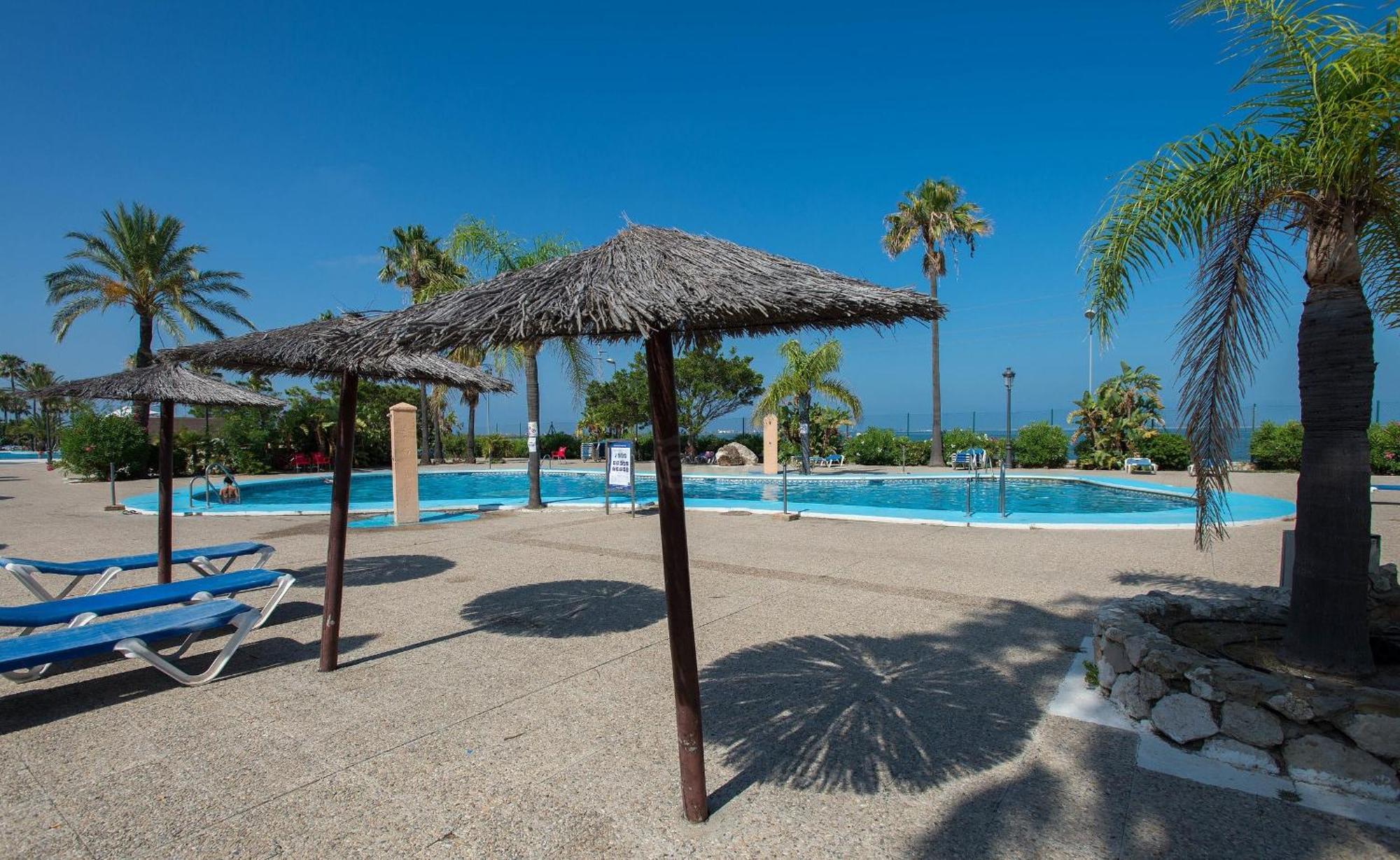 Bahia Sur Deluxe Apartment San Fernando Bagian luar foto